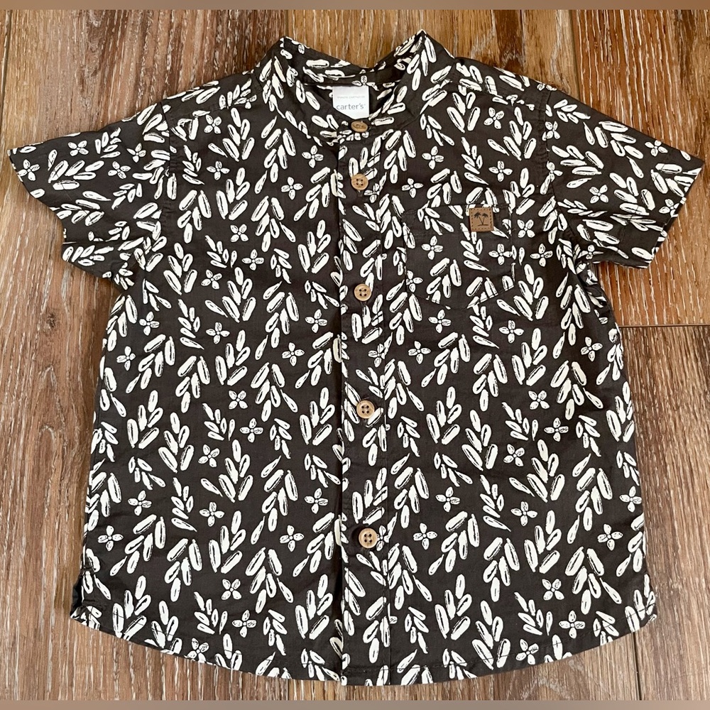 Carter’s Boho Print Button Down Shirt Size 12 Months